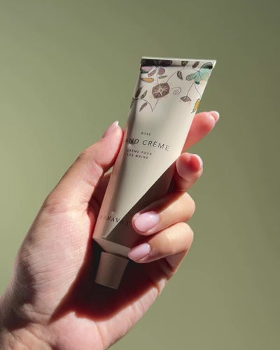 Video of Restoring Hand Crème