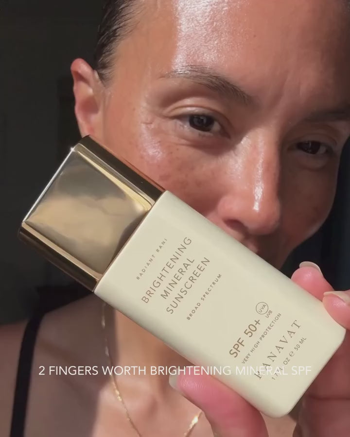 Saffron skin muse @annemkortright showing us her two-step ritual for the most radiant, dewy complexion. 

The Summer hack on repeat is the Brightening Saffron Serum & Brightening Mineral Sunscreen SPF 50+ combo!