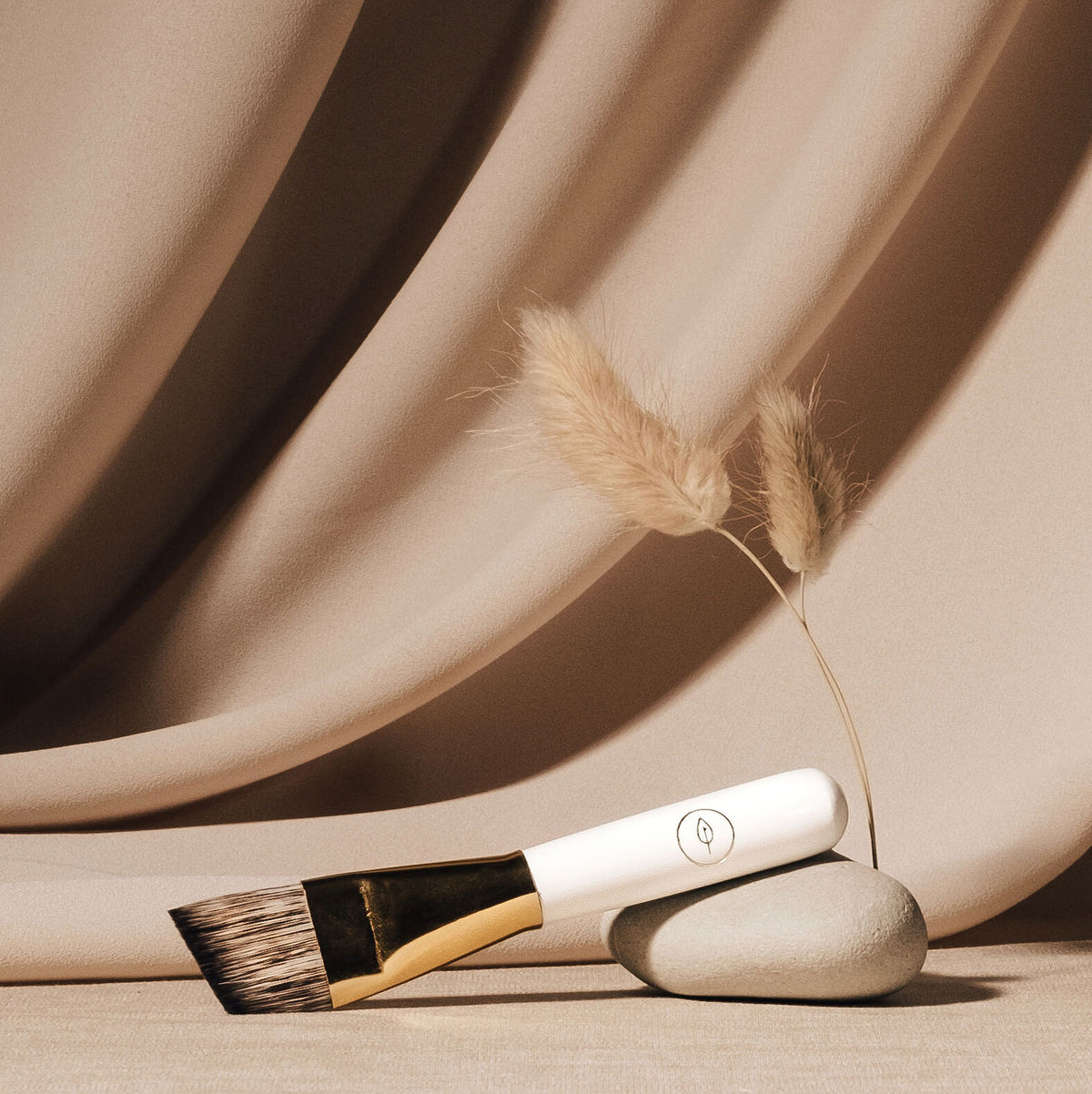 RANAVAT - The Ritual Brush